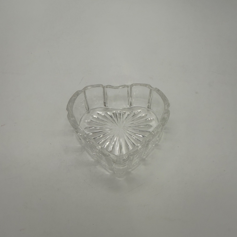 Vintage Heart Shape Crystal Glass Jewelry Rings Earrings Trinket Dish